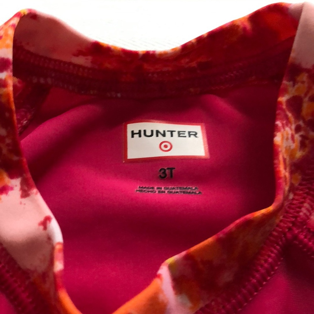 Hunter Rash Guard - Picture 3 of 5